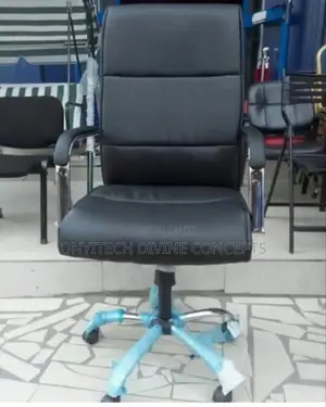 Semi Executive Leather Chair
