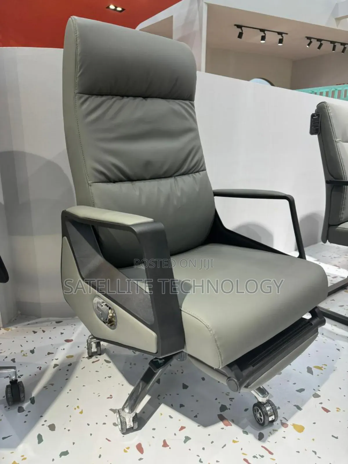 Executive Chair