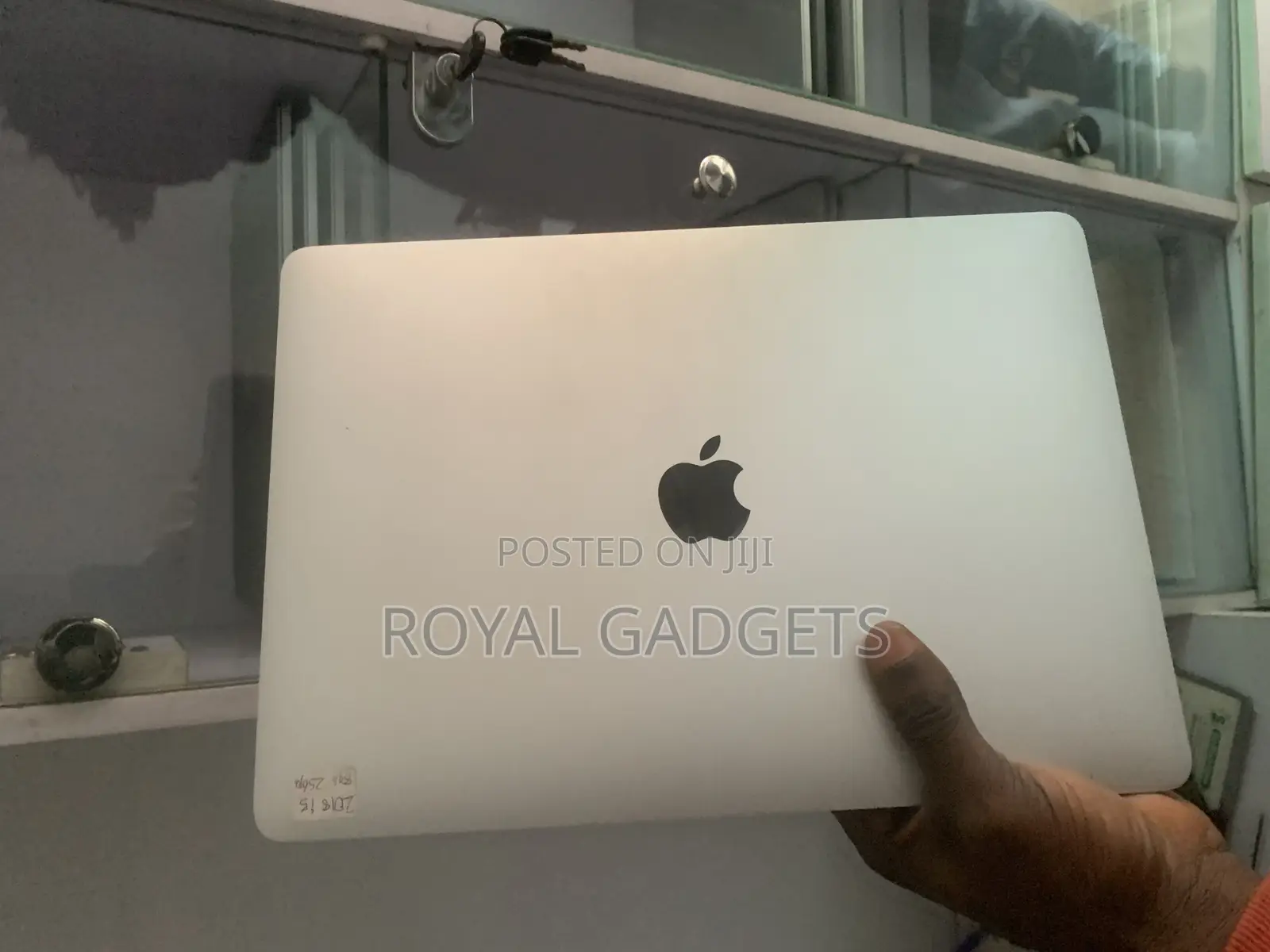 Laptop Apple MacBook Pro 2018 8GB Intel Core I5 SSD 512GB