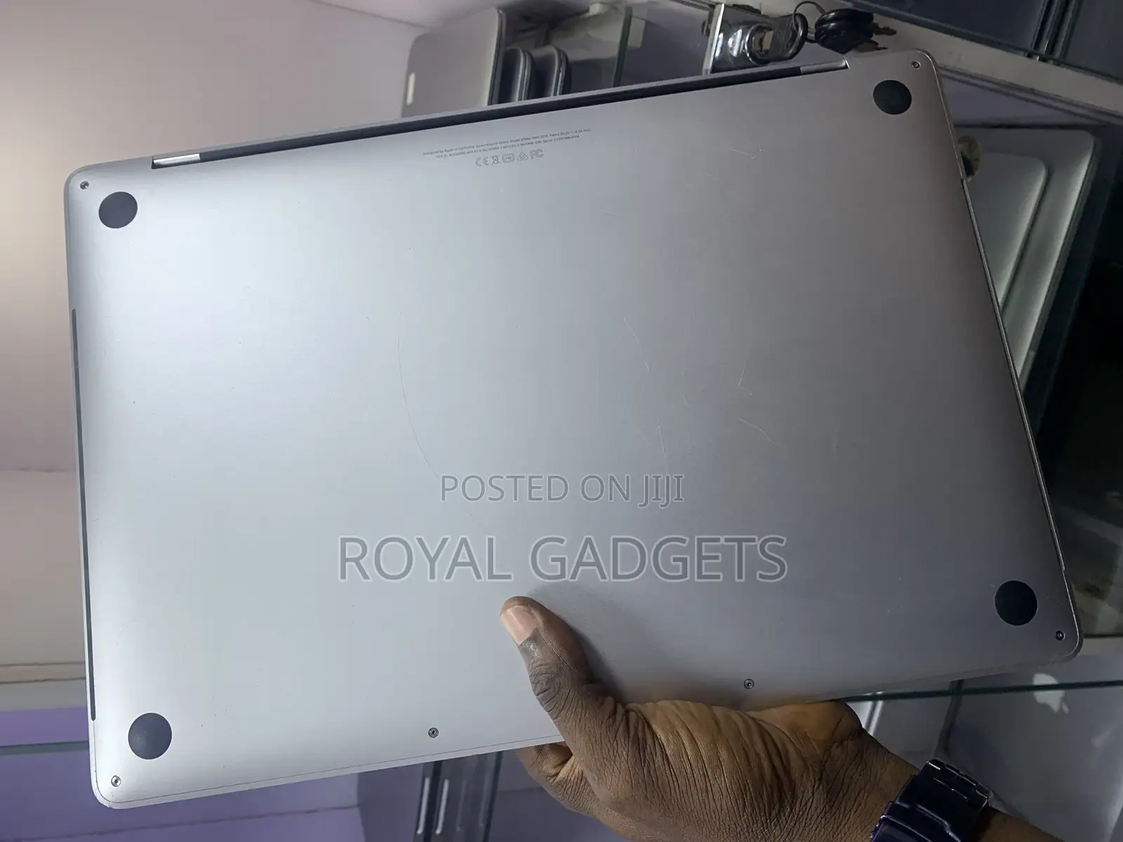 Laptop Apple MacBook Pro 2017 8GB Intel Core i5 SSD 256GB
