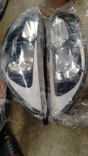 Kia Rio 2012 Headlight Lift Back