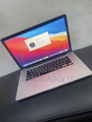 Laptop Apple MacBook Pro 2015 16GB Intel Core I7 SSD 512GB