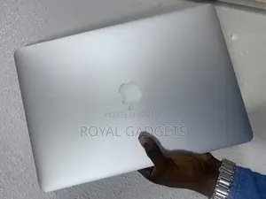 Laptop Apple MacBook Pro 2015 16GB Intel Core i7 SSD 512GB