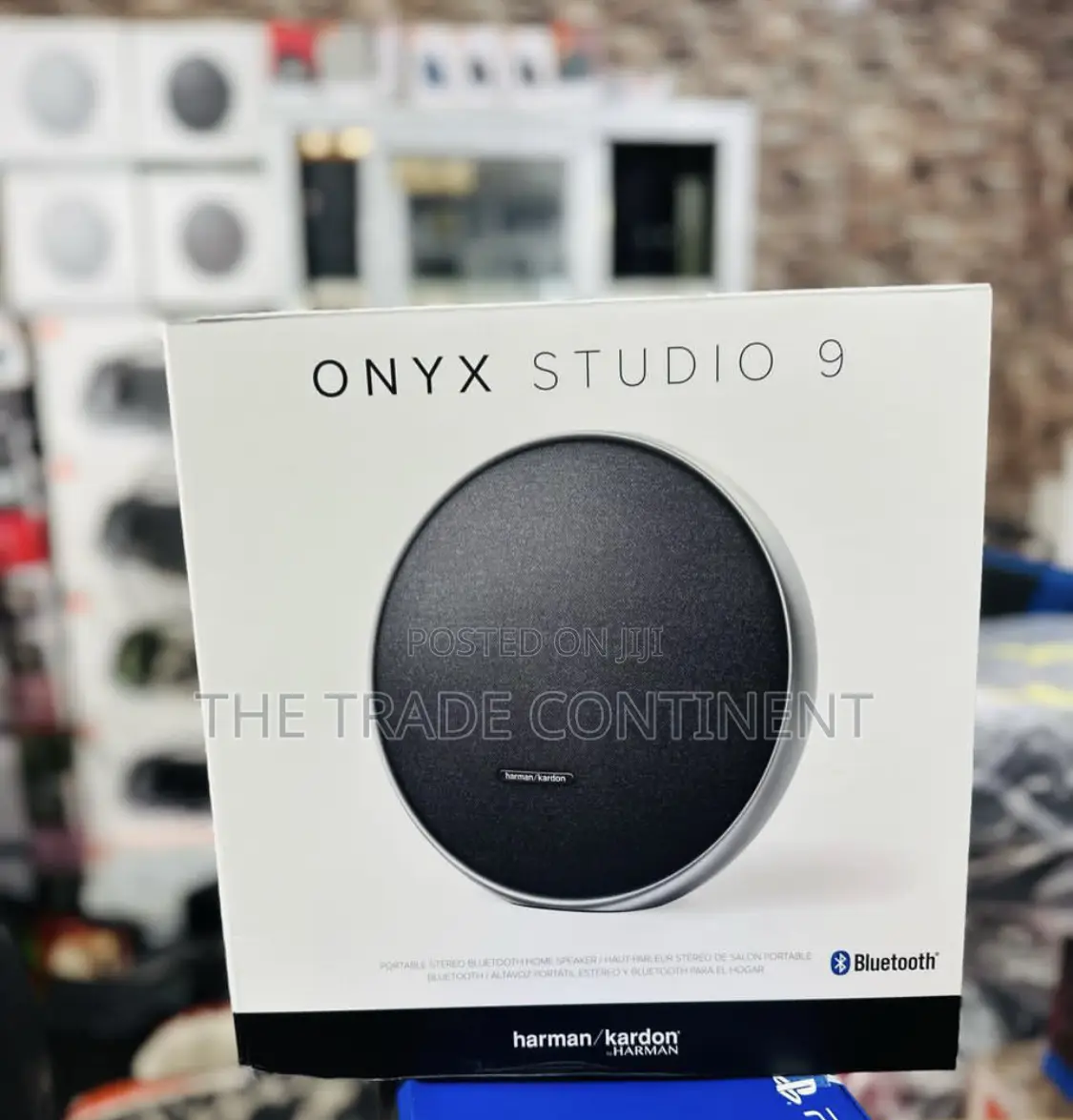 Onyx Studio 9