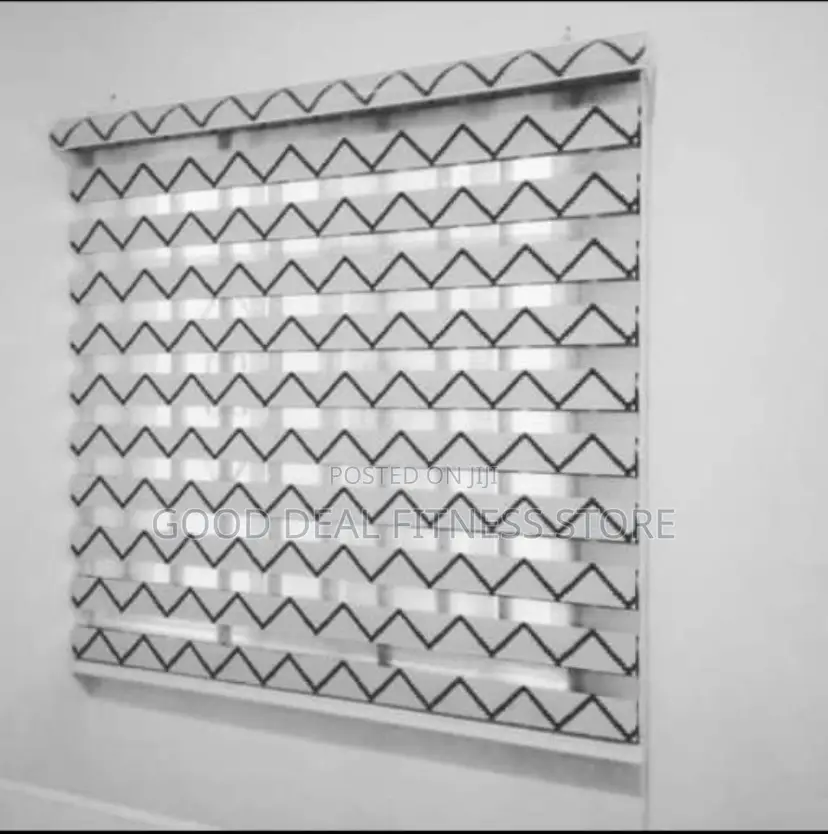 Zigzag Window Blinds. ( Day And Night Version )