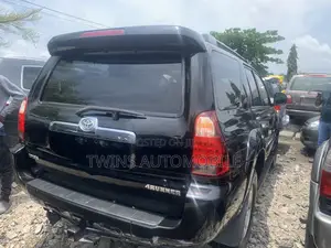 Toyota 4-Runner Limited 2008 Black