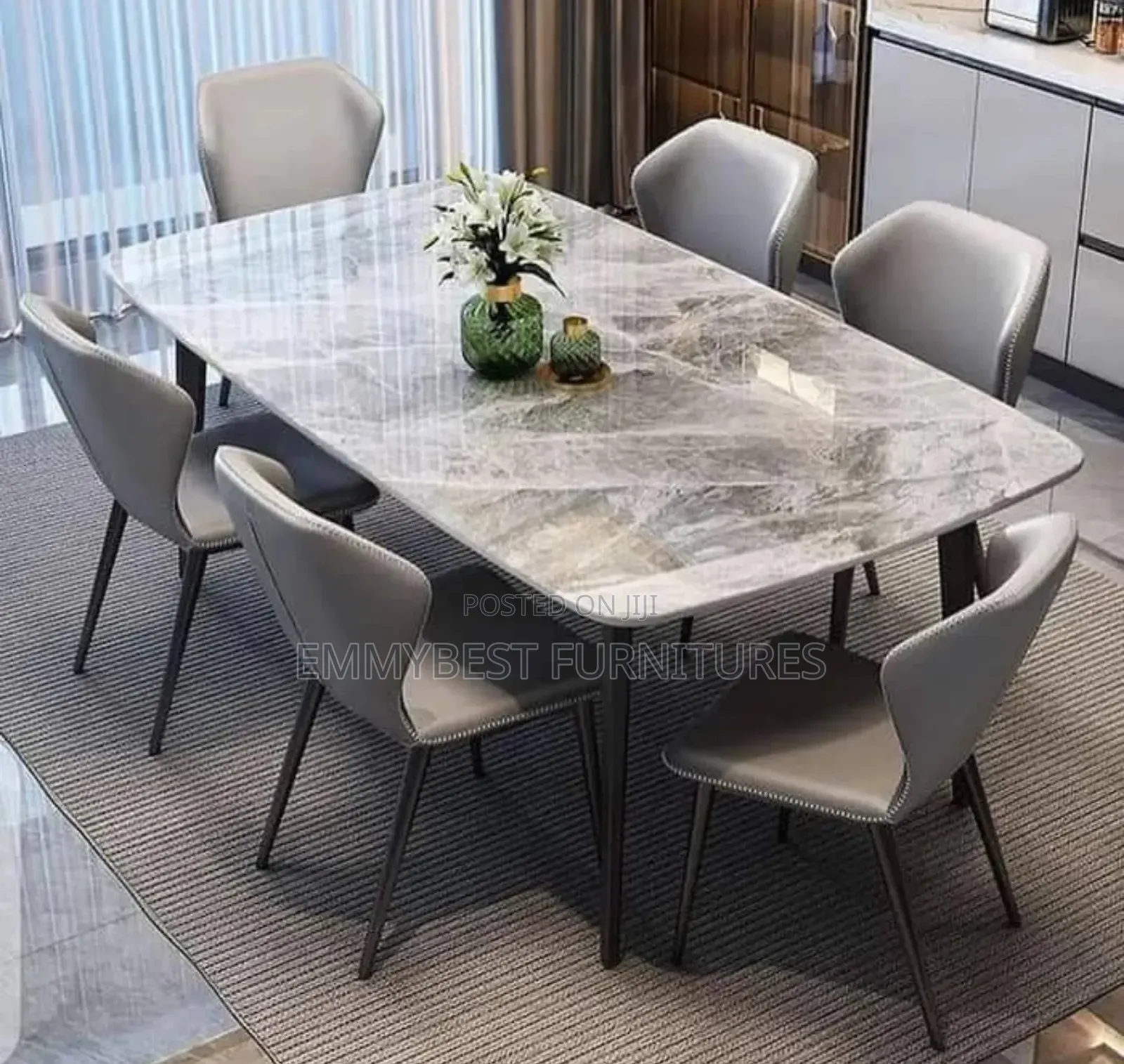 Classic Luxury Dinning Set.