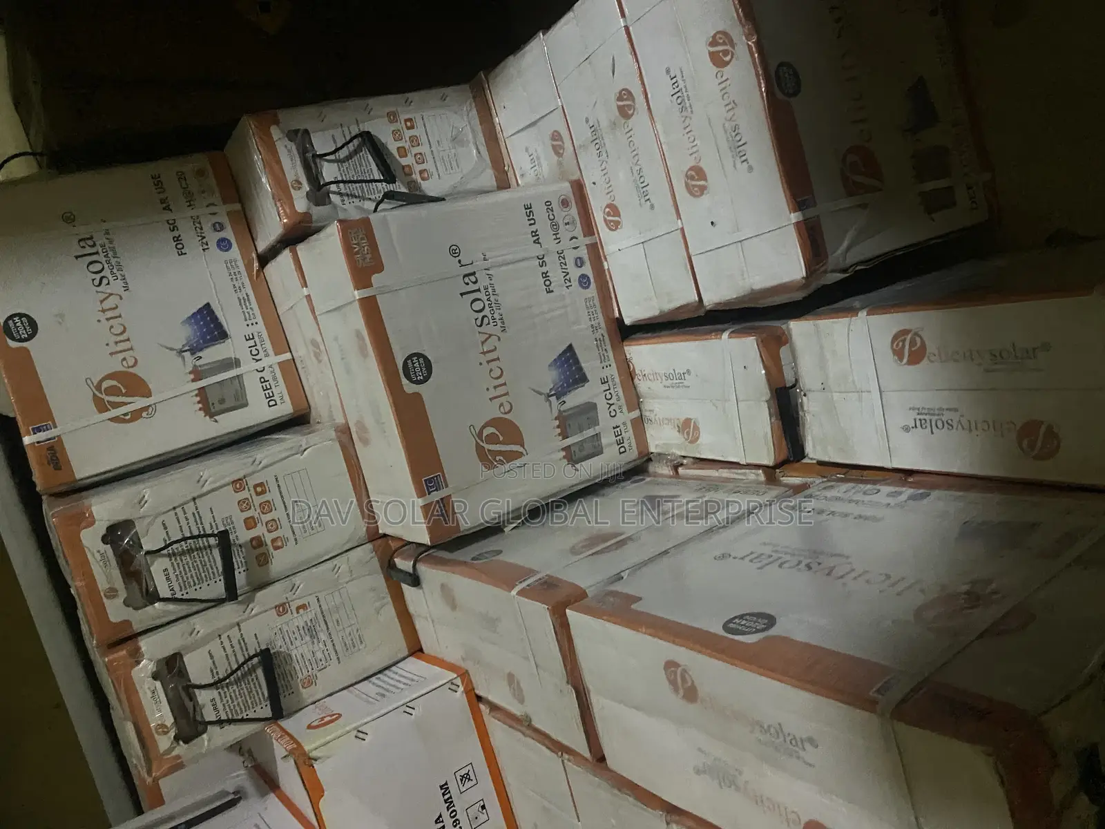 220h Pelicity Solar Battery