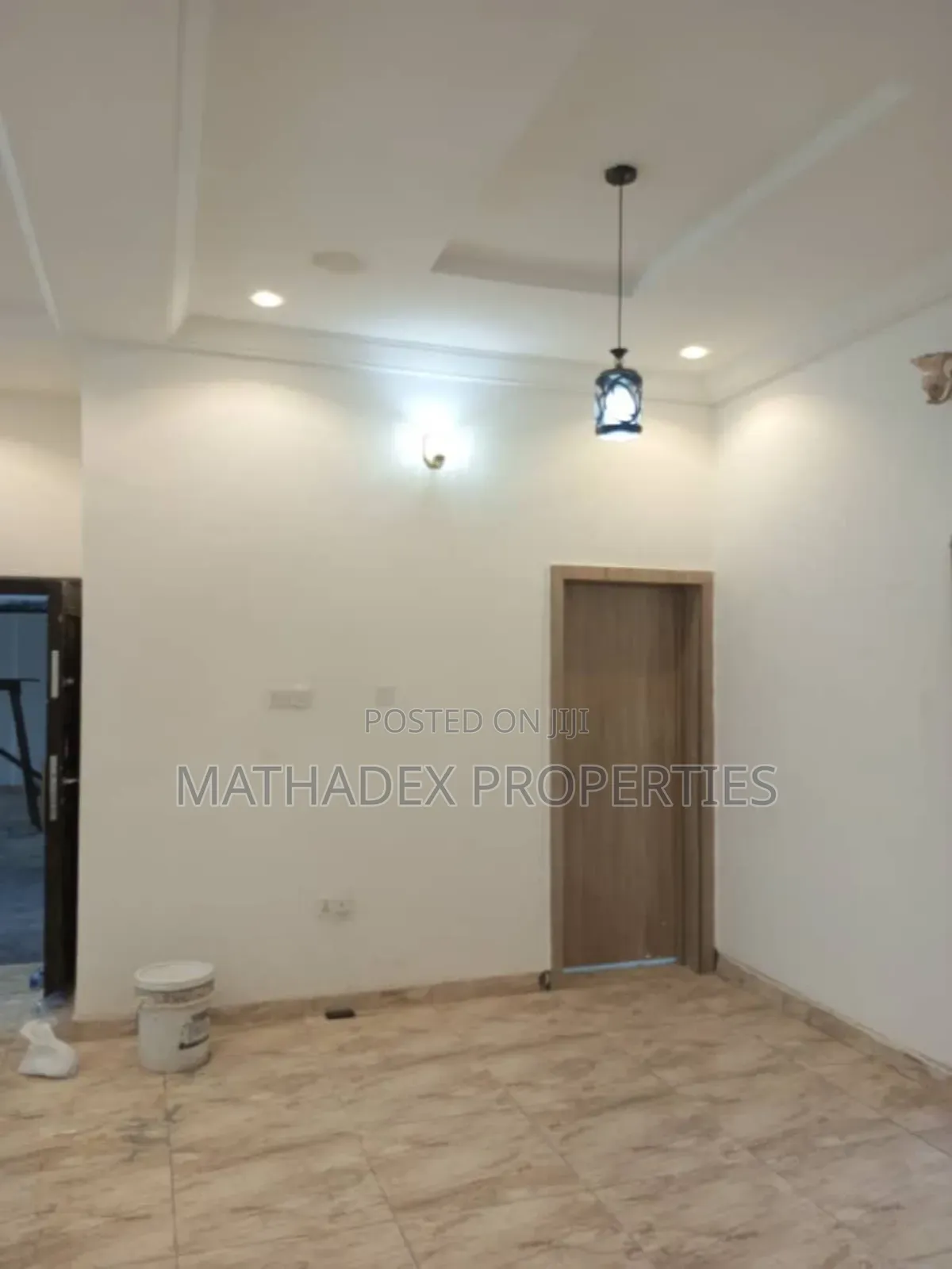 3bdrm Block of Flats in Mabushi for sale
