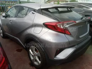 Toyota C-HR 2017 Silver