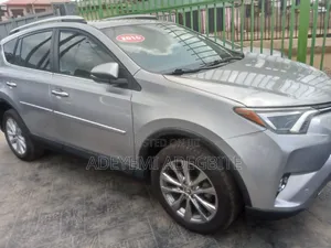 Toyota RAV4 2016 Silver