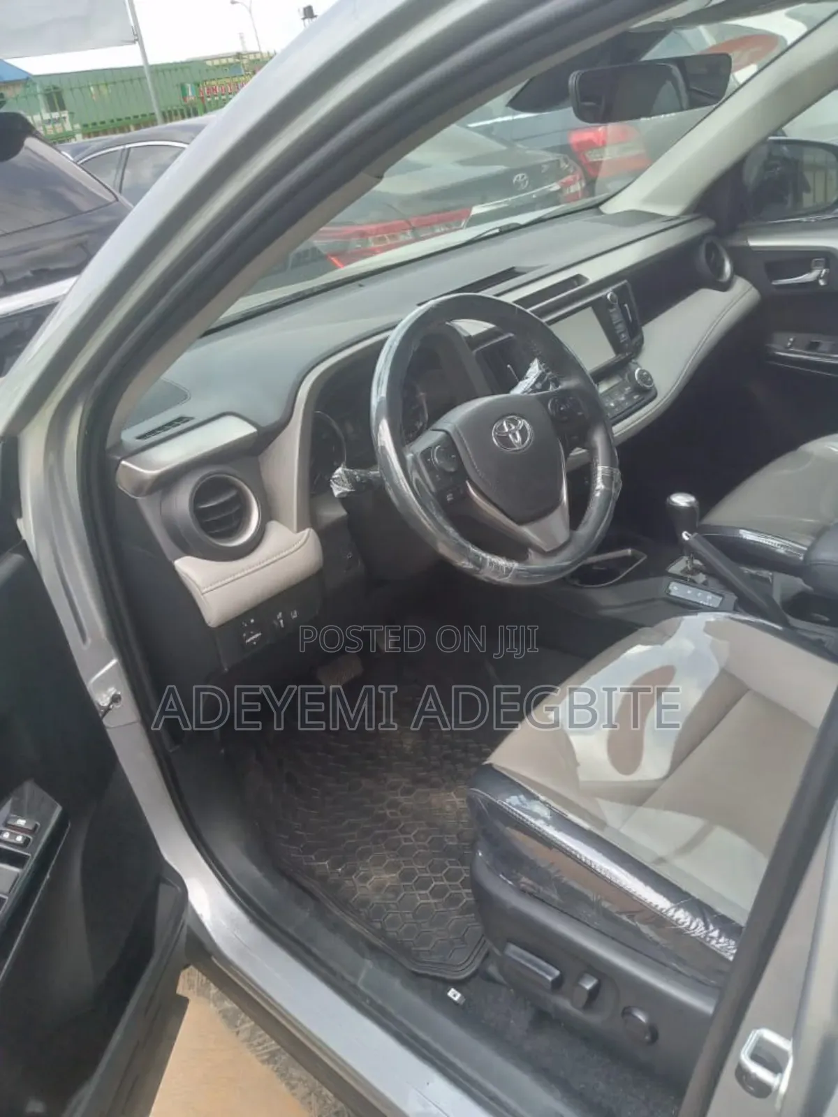 Toyota RAV4 2016 Silver