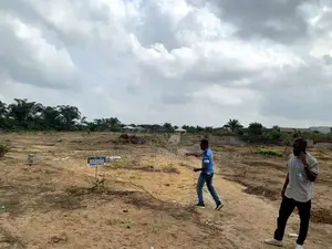 Champion City, Estate Obafemi-owode