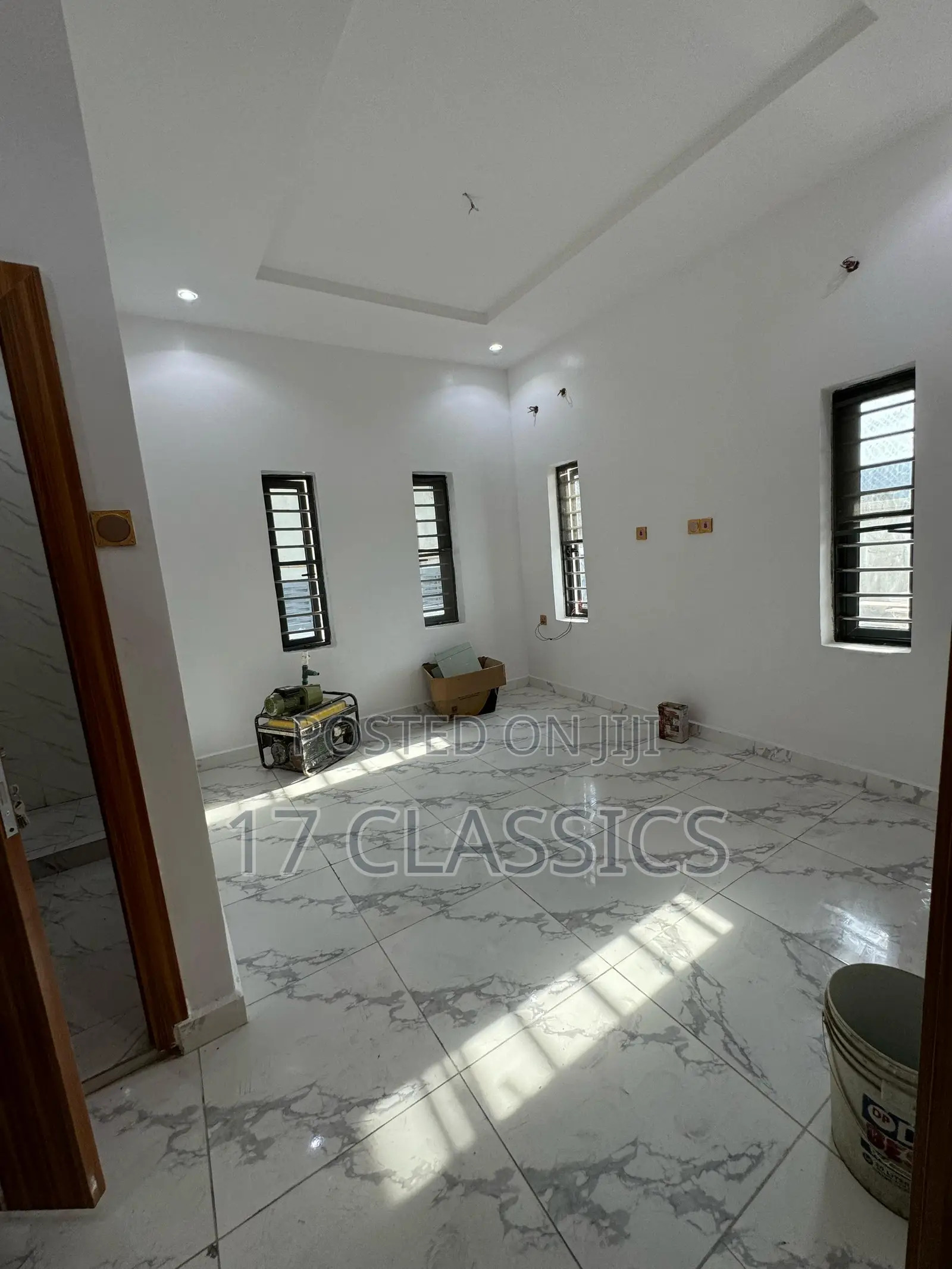 5bdrm Duplex in Genesis Court Phase for sale