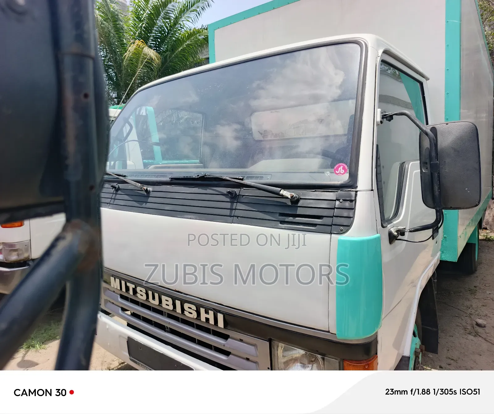 Mitsubishi Counter Container Body