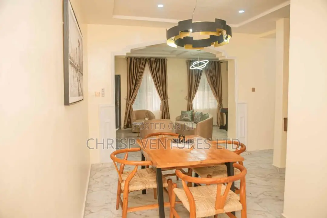 Fully Furnished 2bedrooms Flat