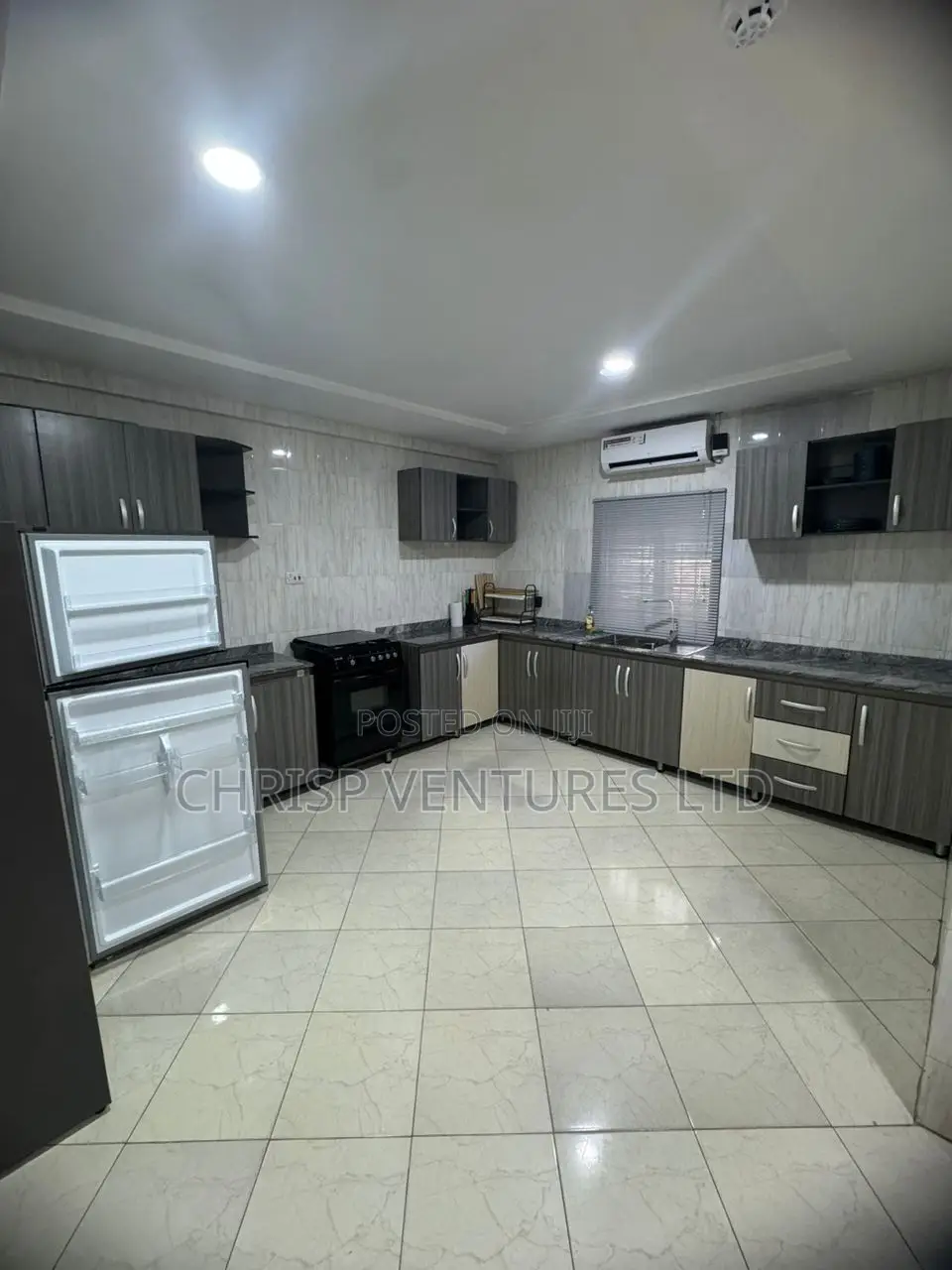 Fully Furnished 2bedrooms Flat
