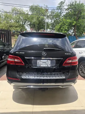 Mercedes-Benz M Class ML350 4MATIC 4dr SUV AWD (3.5L 6cyl 7A) 2015