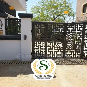 Lasercut Cut Gate Edge