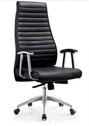 Swivel Office Arm Chair.