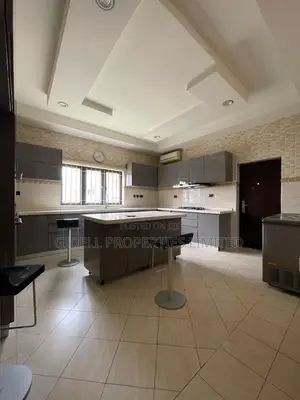 6bdrm Duplex in Life Camp for rent