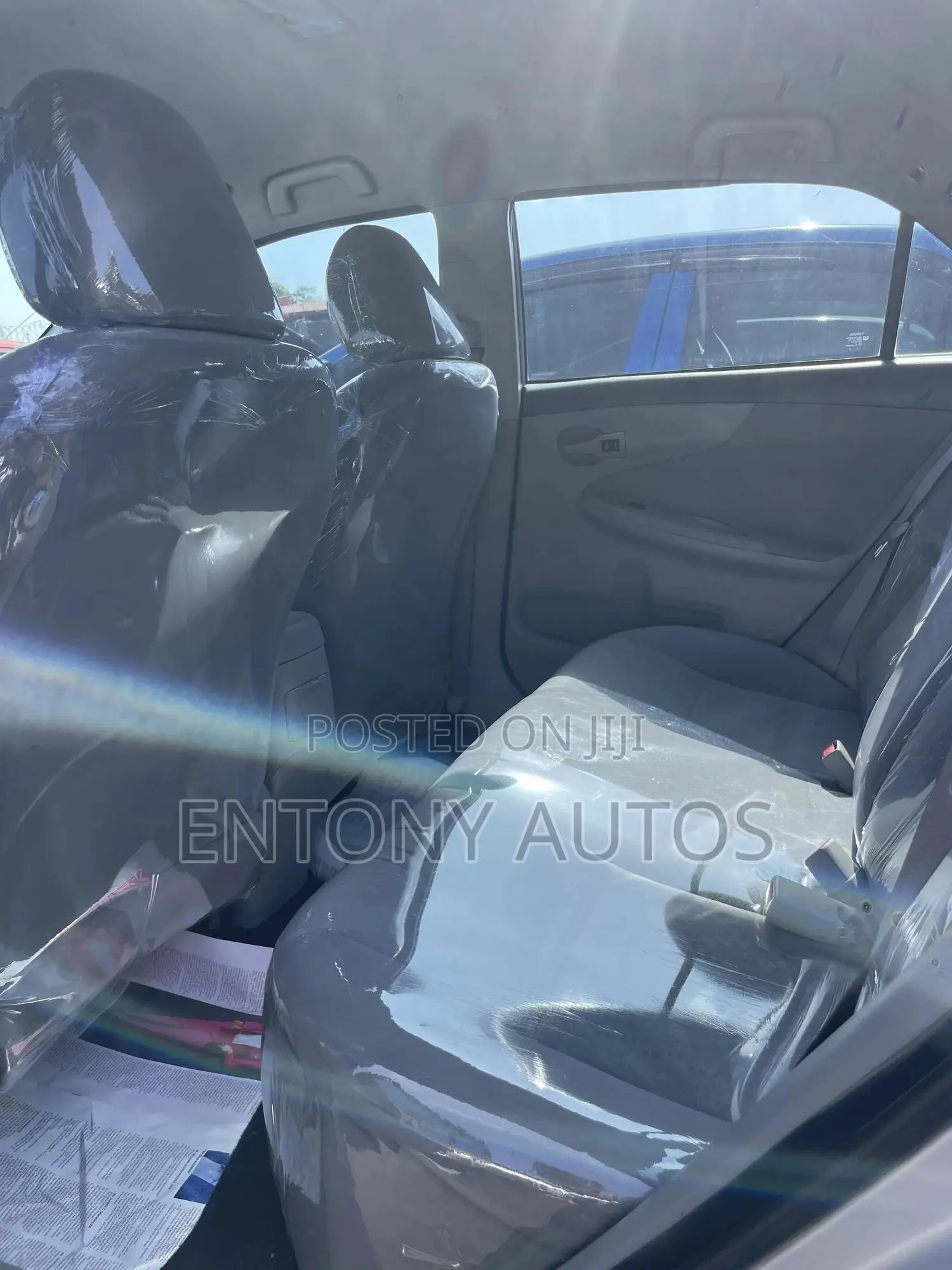 Toyota Corolla 2010 Silver