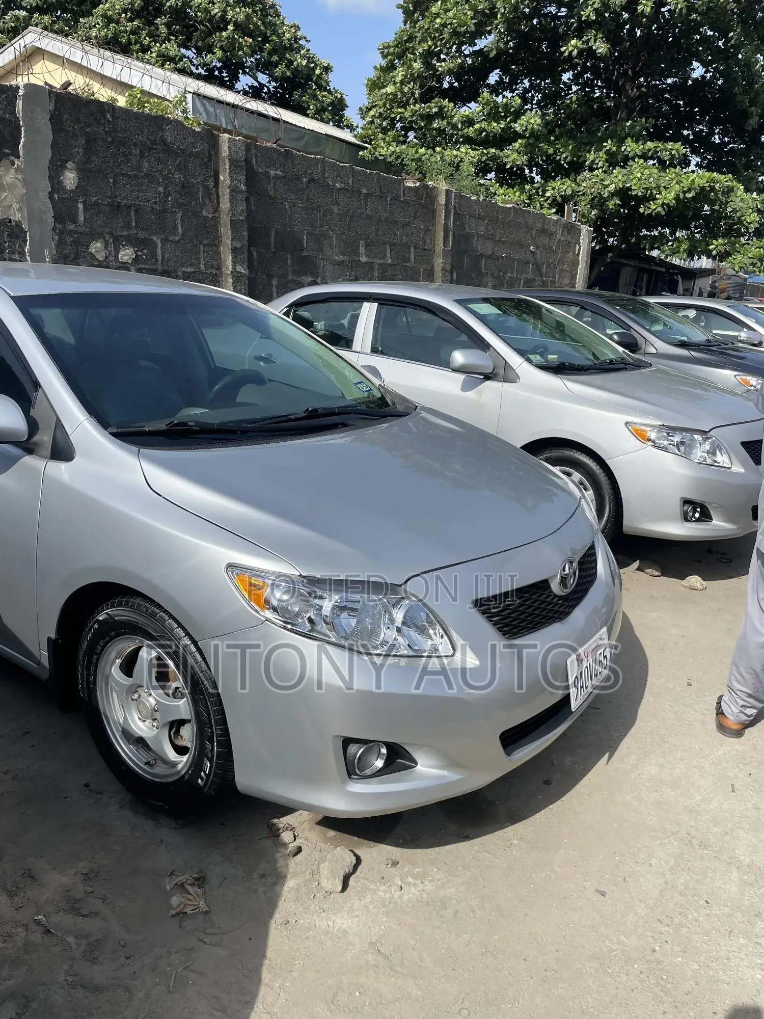 Toyota Corolla 2010 Silver