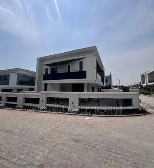 5bdrm Duplex in Galadimawa for sale