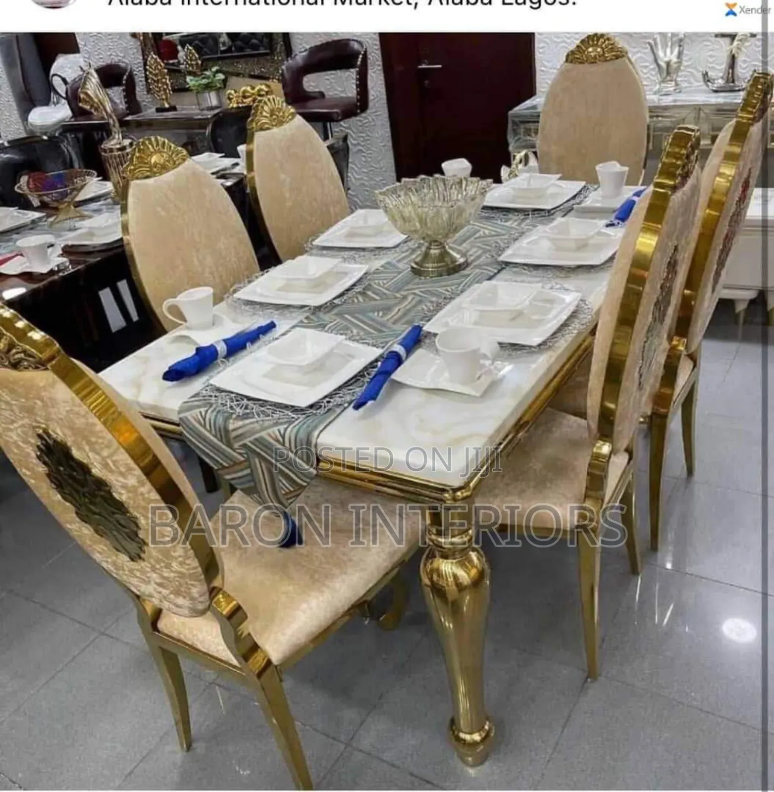Classic Royal Dinning Table