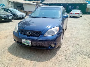 Photo - Toyota Matrix 2004 Blue
