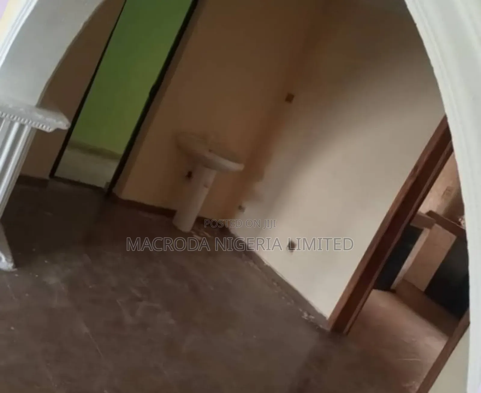 4bdrm Bungalow in Happy Way Estate, Baruwa for sale