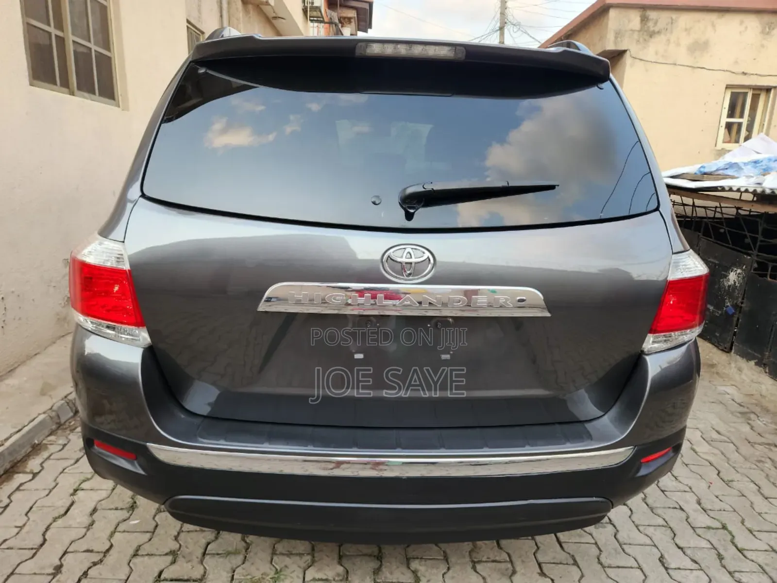 Toyota Highlander Limited 2011 Gray