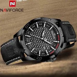 Black Luxury Men's Leather Strap Wrist Watch