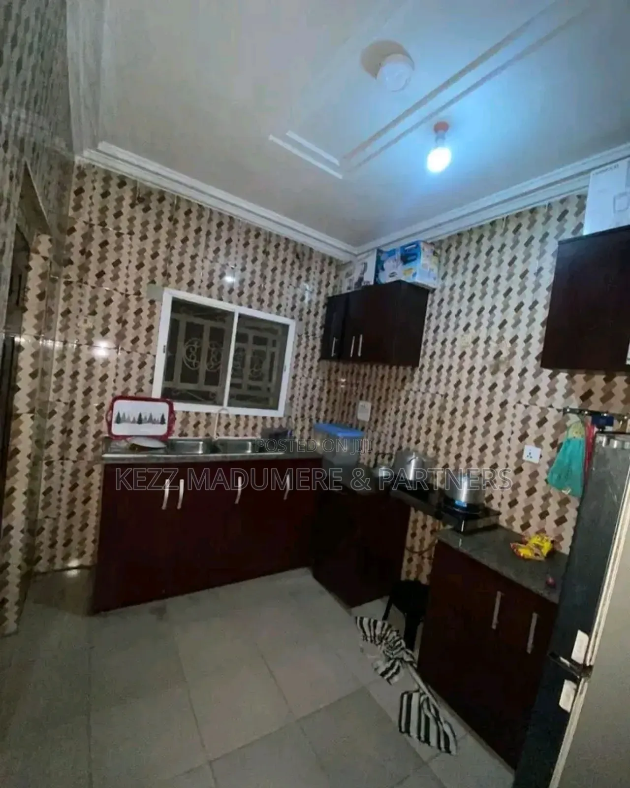 2bdrm Bungalow in Egbelu Ogbogoro Off for sale