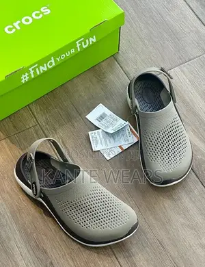 Offcourt Crocs