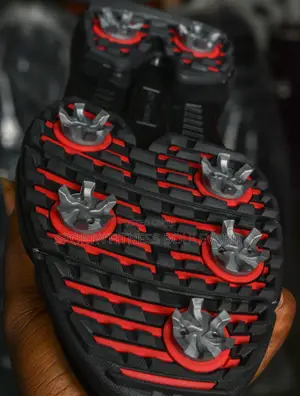 Thestron Golf Shoes With Spikes