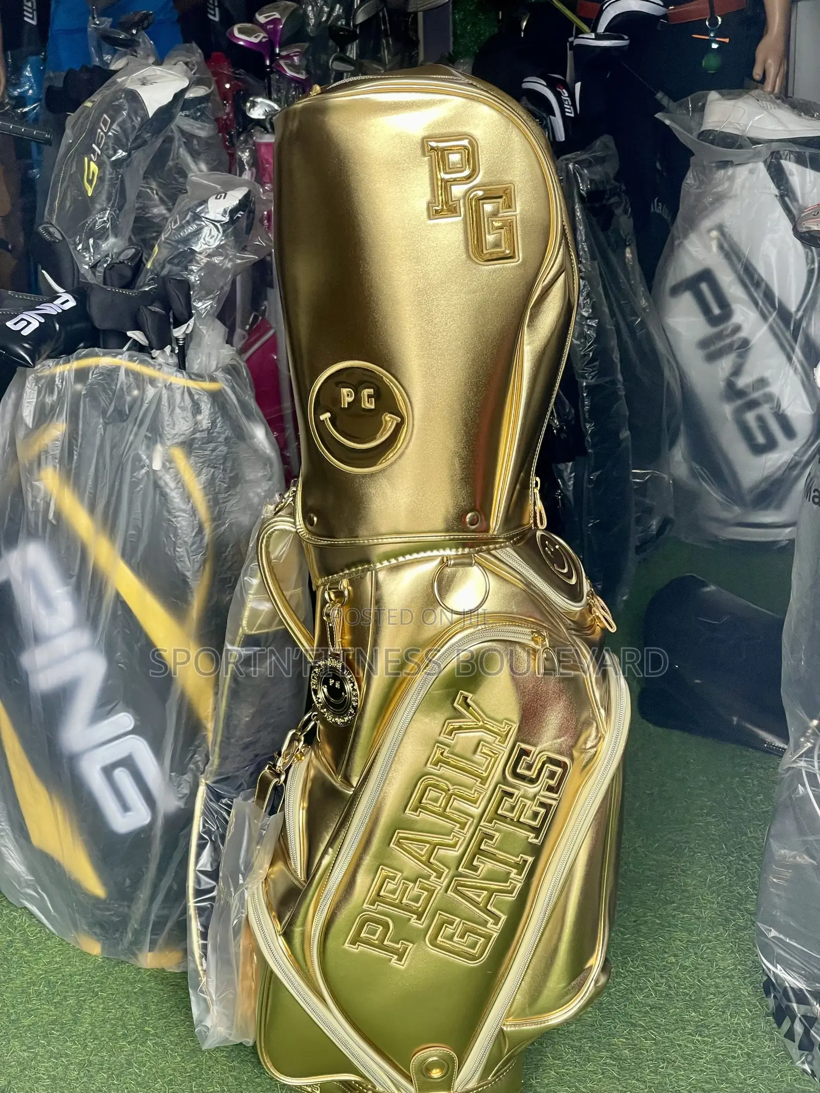 Pearly Gates Gold Leather Golf Bag