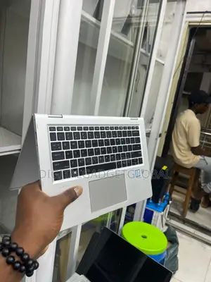 Laptop HP EliteBook X360 1030 G2 8GB Intel Core i5 SSD 256GB