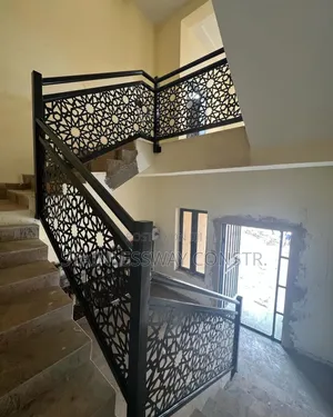 Lasercut Pointer Railing