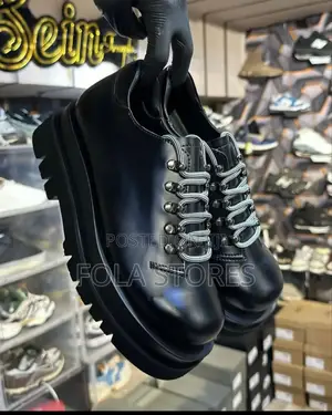 Bottega Veneta Chunky Corporate Shoes