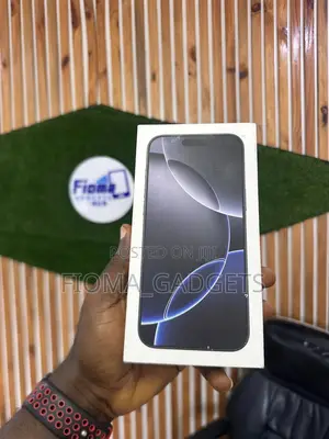 New Apple iPhone 16 Pro Max 256 GB Black