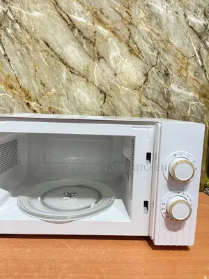 George Home 700wtts Microwave Oven