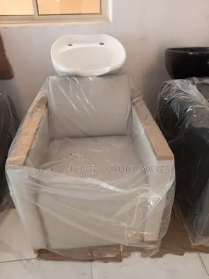 Saloon Basin With Chair