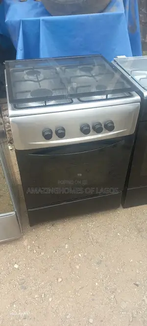 Standard 60by60 Cm Standing Gas Cooker With 3 Gas