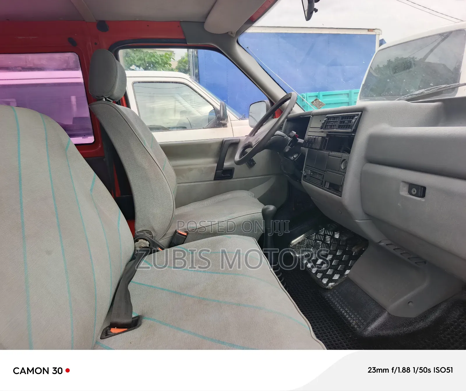 Volkswagen Transporter 2002 Red