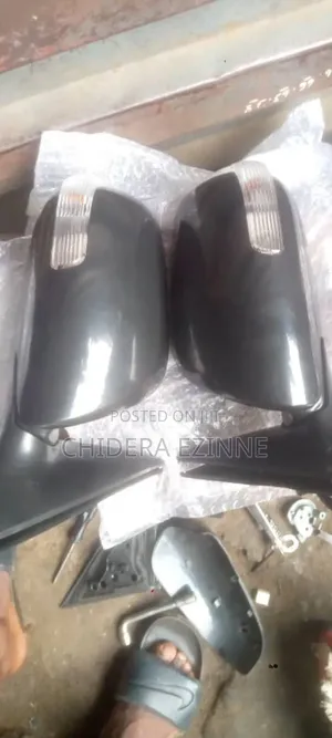 Toyota Camry 2010 Side Mirror the Two Side