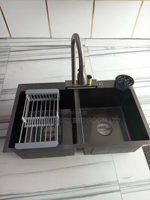 Black Kitchen Sink