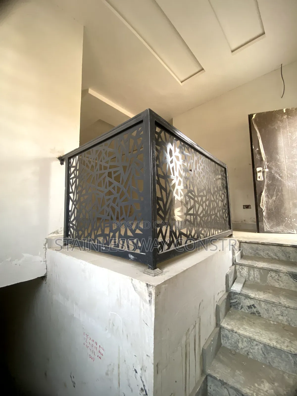 Lasercut Top-Notch Griz Railing