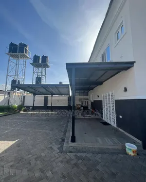 Carport/Sit-Out Pergola