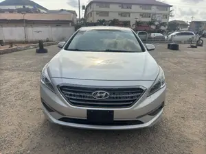 Hyundai Sonata Limited 2.0T Seban (2.0L 4cyl 6A) 2017 Silver